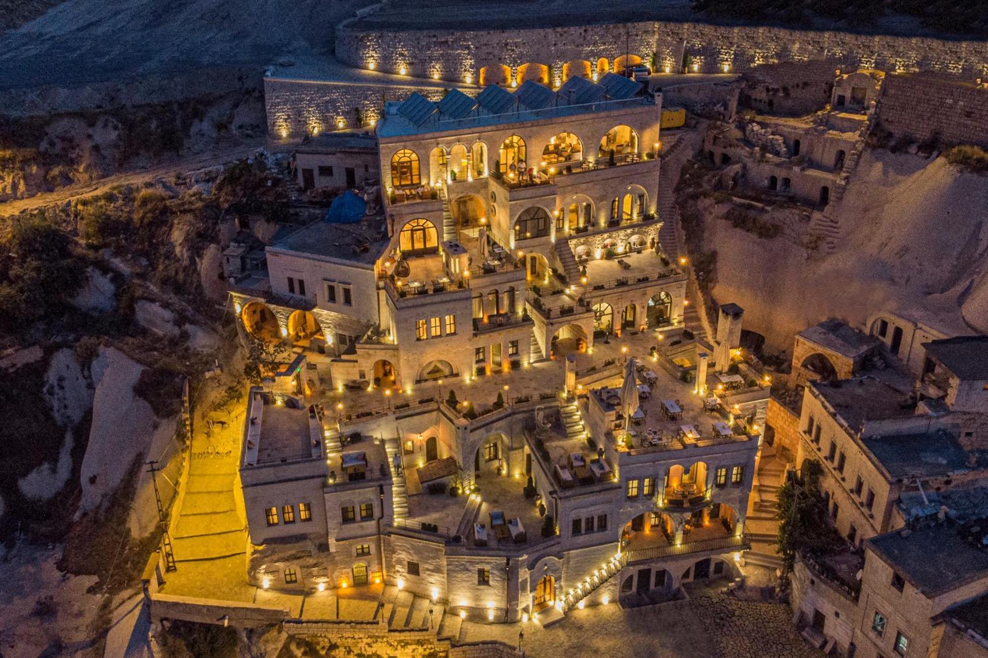 Nino Cave Suites Urgup Exterior photo